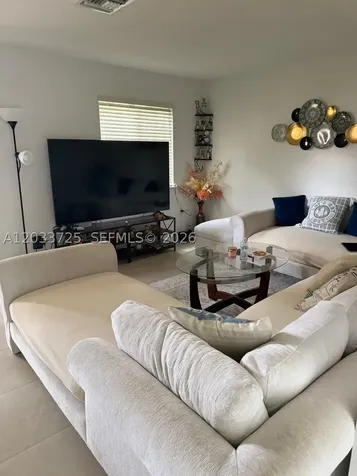 2066 NE 167th Street North Miami Beach FL 33162