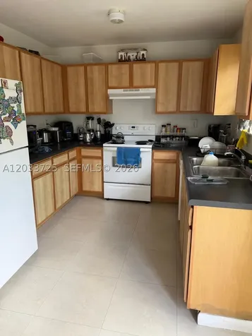 2066 NE 167th Street North Miami Beach FL 33162