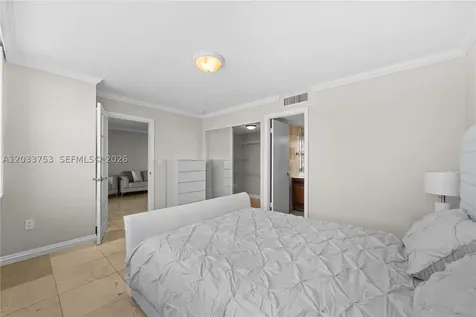 18011 Biscayne Boulevard Aventura FL 33160