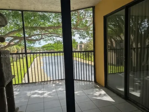 3252 Foxcroft Road Miramar FL 33025