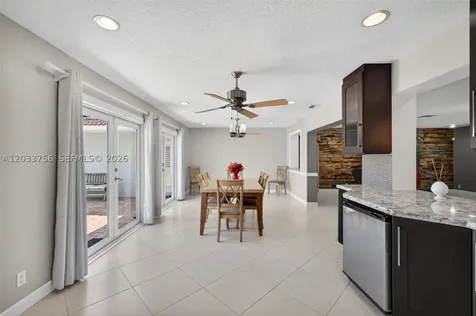 313 SE 6th Street Dania Beach FL 33004
