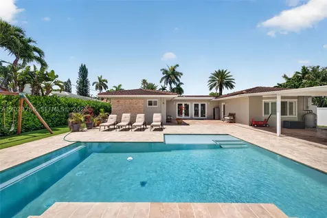 313 SE 6th Street Dania Beach FL 33004