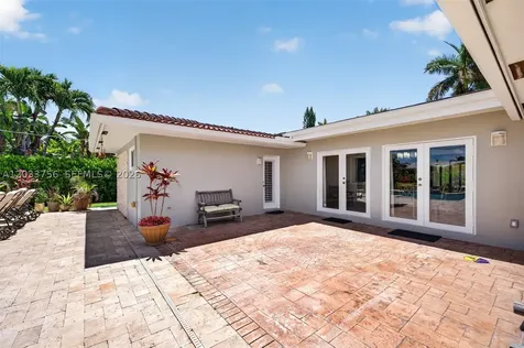 313 SE 6th Street Dania Beach FL 33004