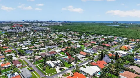 313 SE 6th Street Dania Beach FL 33004