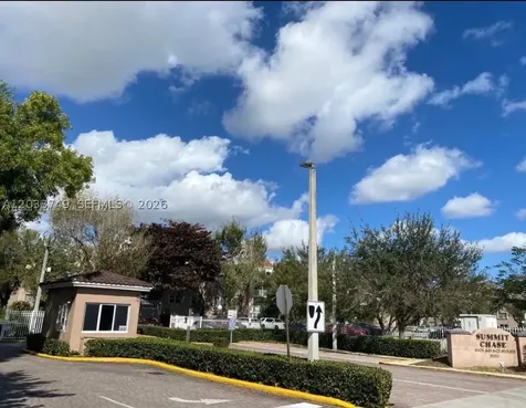 8421 NW 8th Street Miami FL 33126