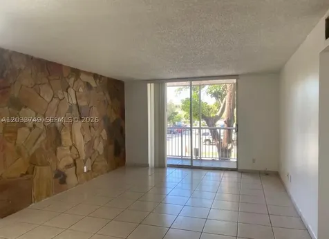 8421 NW 8th Street Miami FL 33126
