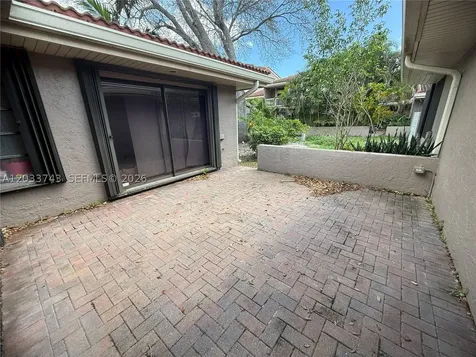 103 Tweedbrook Lane Hollywood FL 33021