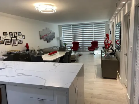 5601 Collins Avenue Miami Beach FL 33140
