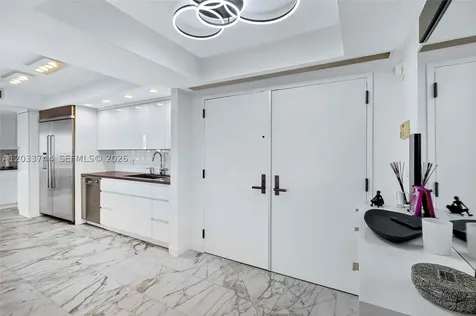 2 Grove Isle Drive Miami FL 33133