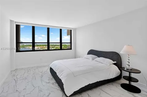 2 Grove Isle Drive Miami FL 33133