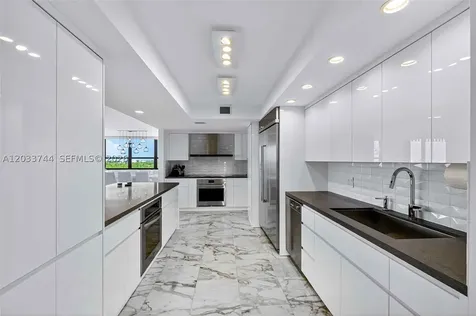 2 Grove Isle Drive Miami FL 33133