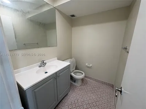 16740 NE 9th Avenue North Miami Beach FL 33162