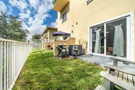 2040 NE 167 Th North Miami Beach FL 33162