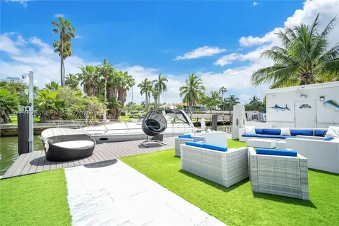1100 NE 84th Street Miami FL 33138