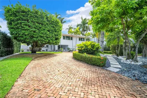 1100 NE 84th Street Miami FL 33138