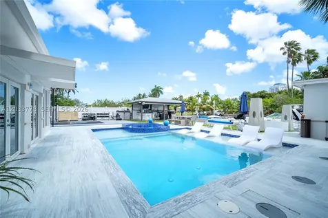 1100 NE 84th Street Miami FL 33138