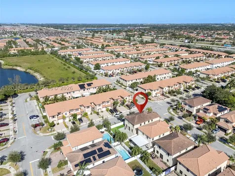 8894 W 34th Avenue Hialeah FL 33018