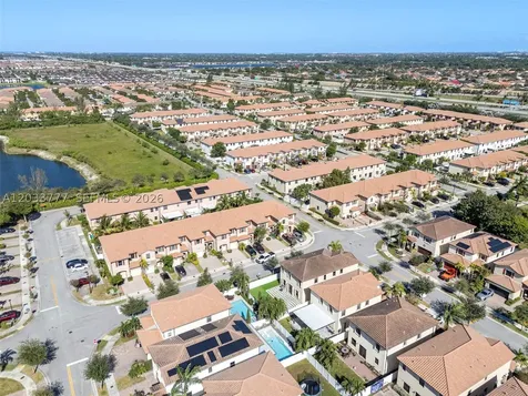 8894 W 34th Avenue Hialeah FL 33018