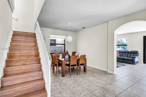 8894 W 34th Avenue Hialeah FL 33018