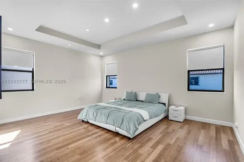 8894 W 34th Avenue Hialeah FL 33018