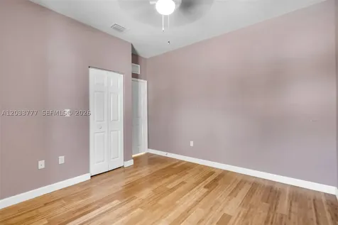 8894 W 34th Avenue Hialeah FL 33018