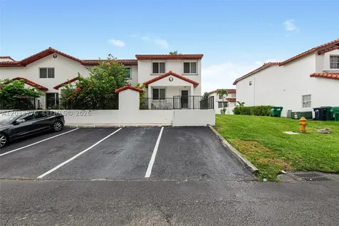8411 SW 208th Terrace Cutler Bay FL 33189