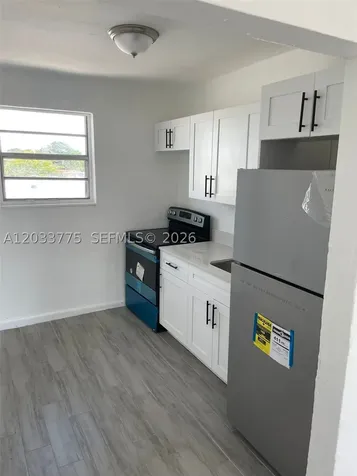 1261 NW 59th Street Miami FL 33142