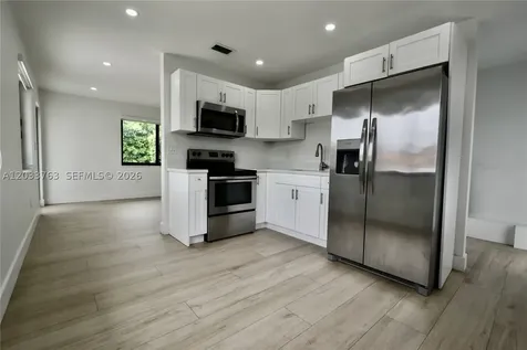 3143 SW 26th Street Miami FL 33133