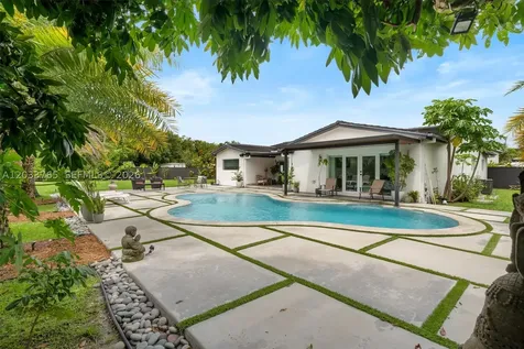 8535 SW 100th Avenue Miami FL 33173