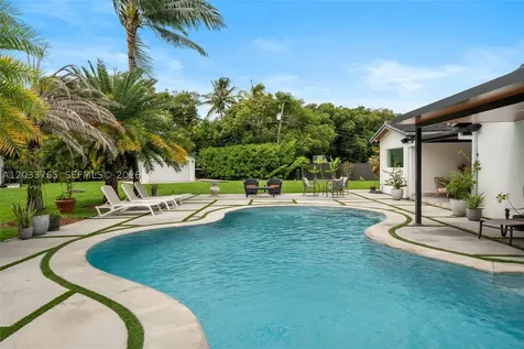 8535 SW 100th Avenue Miami FL 33173
