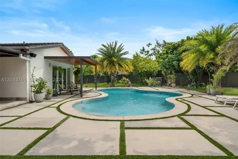 8535 SW 100th Avenue Miami FL 33173