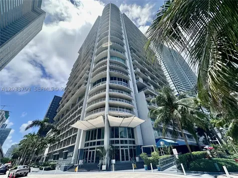 690 SW 1st Court Miami FL 33130