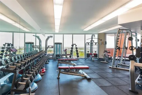 300 S Pointe Drive Miami Beach FL 33139