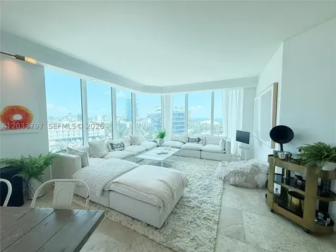 300 S Pointe Drive Miami Beach FL 33139