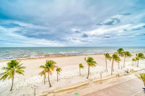 300 Oregon Street Hollywood FL 33019