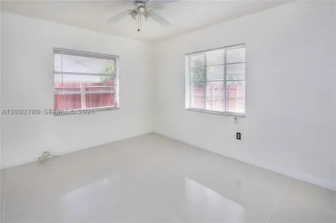 1722 Wiley Street Hollywood FL 33020