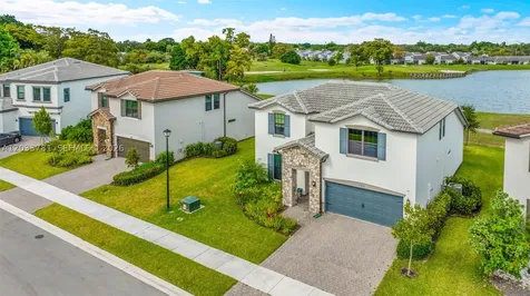 7700 NW 84th Lane Tamarac FL 33321