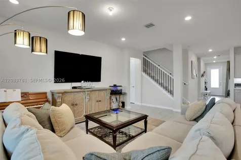 7700 NW 84th Lane Tamarac FL 33321