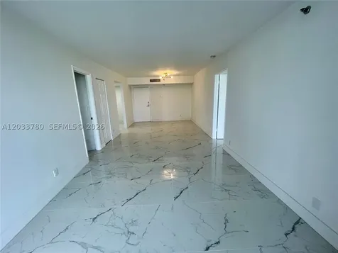 3300 NE 192nd Street Aventura FL 33180