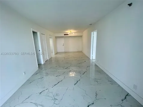 3300 NE 192nd Street Aventura FL 33180