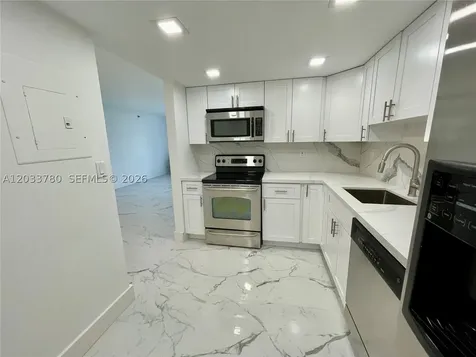 3300 NE 192nd Street Aventura FL 33180