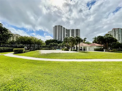 3300 NE 192nd Street Aventura FL 33180