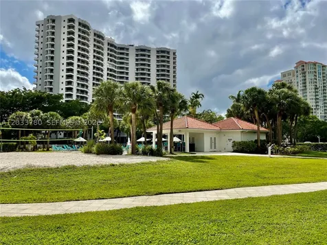 3300 NE 192nd Street Aventura FL 33180