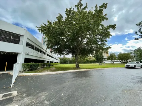 3300 NE 192nd Street Aventura FL 33180