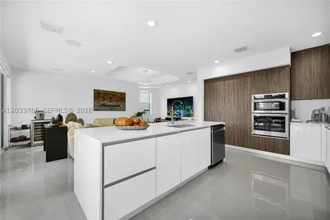 11137 NW 72nd Terrace Doral FL 33178