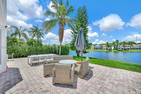 11137 NW 72nd Terrace Doral FL 33178