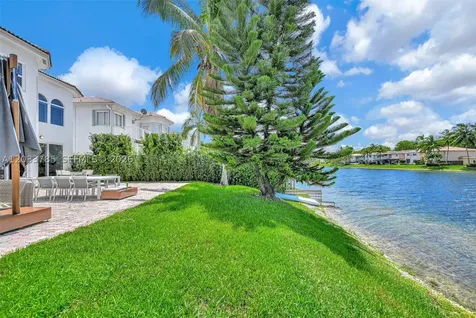 11137 NW 72nd Terrace Doral FL 33178