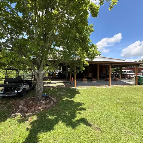 21060 SW 213th Ave, Road Unincorporated Dade FL 33187