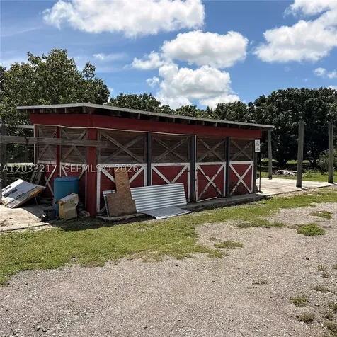 21060 SW 213th Ave, Road Unincorporated Dade FL 33187