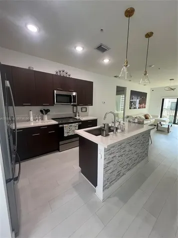 4670 NW 84th Avenue Doral FL 33166